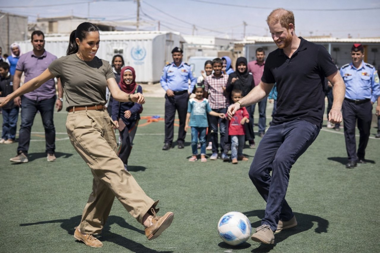 ROYAL PENALTY DRAMA: MEGHAN OUTSCORES HARRY IN JORDAN SOCCER SHOWDOWN AT REFUGEE CAMP