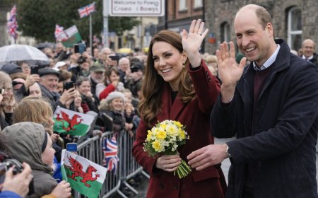 WALES, WALKABOUTS & WELLNESS | KATE & WILLIAM TURN ST DAVID’S DAY INTO A SOFT-FOCUS STABILITY TOUR